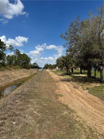 7969 3rd TER, Labelle, FL 33935