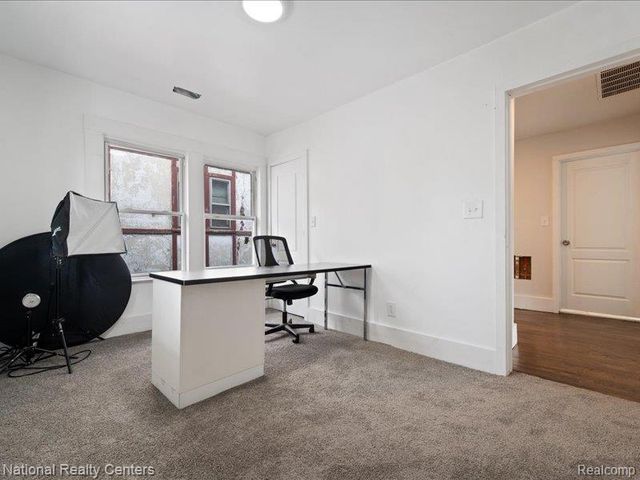 111 Farrand Park, Highland Park, MI 48203