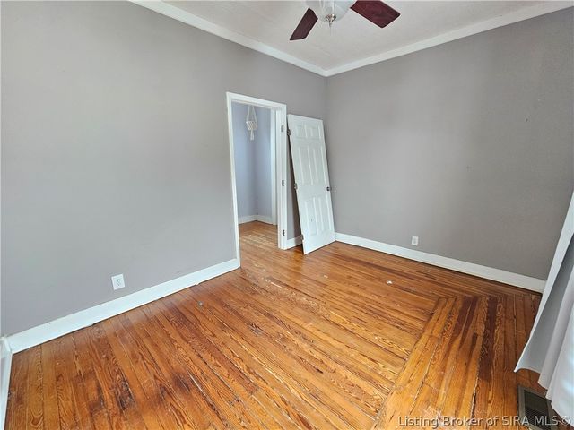 716 E 7th Street, Jeffersonville, IN 47130