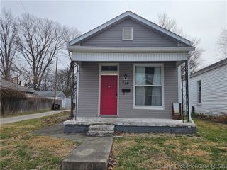 716 E 7th Street, Jeffersonville, IN 47130