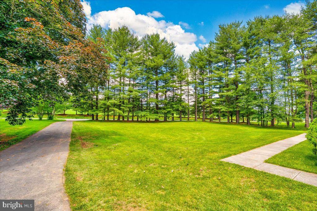 2329 GREEN VALLEY RD, Clarksburg, MD 20871