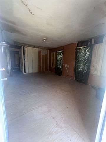 324 Hogan Lane, Bellmead, TX 76705