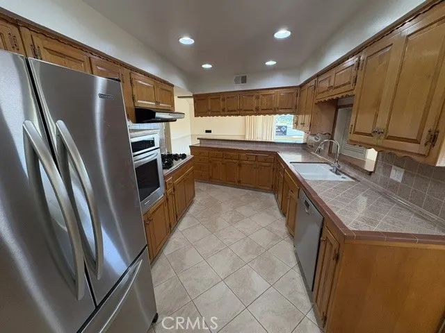 2310 W Ramm, Anaheim, CA 92804