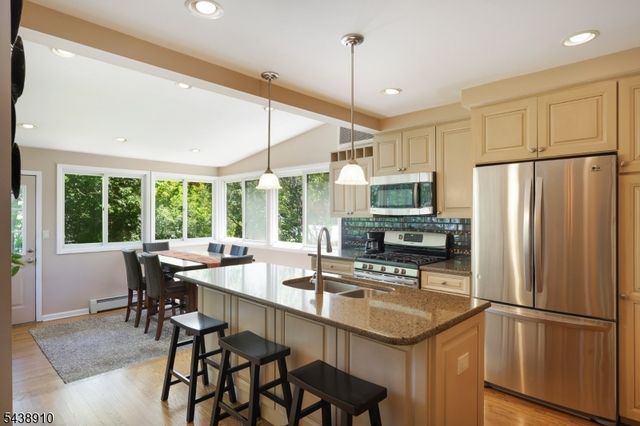 213 Sailer St, Cranford Twp., NJ 07016