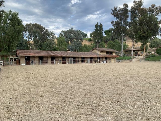 27532 Boothill Court, Laguna Hills, CA 92653
