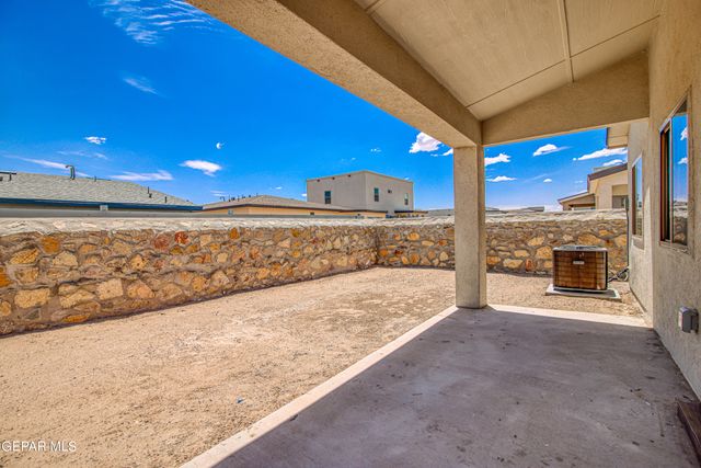 6069 ZINC HILL Street, Sunland Park, NM 88063