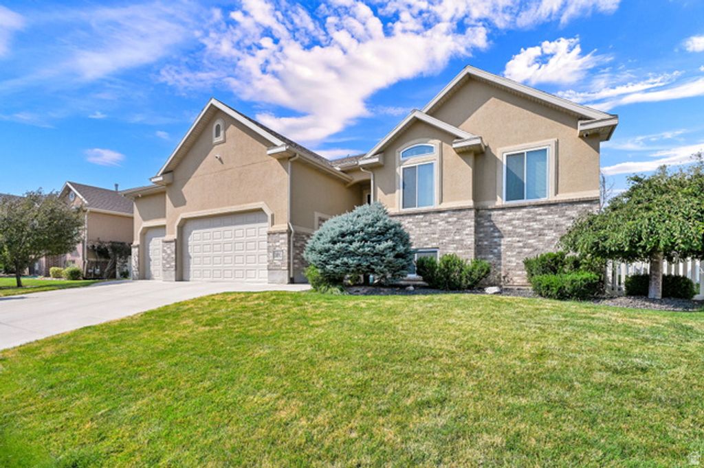 1809 E KAY LN, South Weber, UT 84405