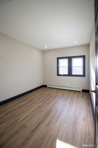 133 North Street 2, Seymour, CT 06483