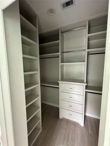 2032 W Tidwell Road, Houston, TX 77091