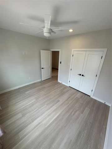 2032 W Tidwell Road, Houston, TX 77091