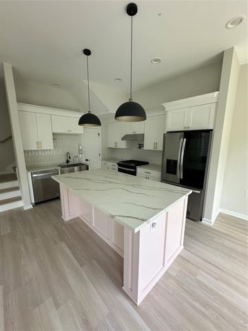 2032 W Tidwell Road, Houston, TX 77091