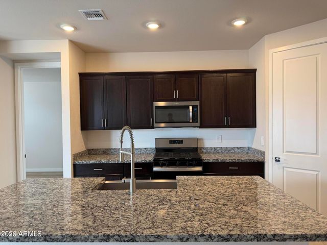 7045 W ALLEN Street, Laveen, AZ 85339