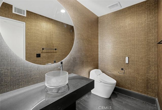 1941 Curson, Los Angeles, CA 90046