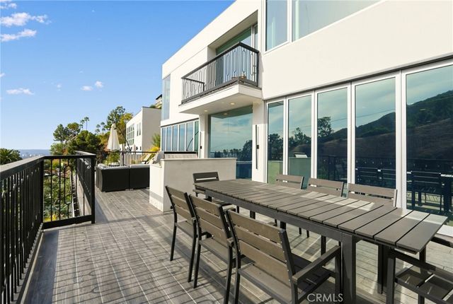 1941 Curson, Los Angeles, CA 90046