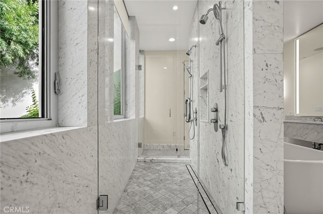 1941 Curson, Los Angeles, CA 90046