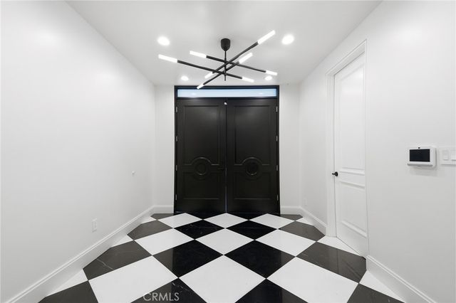 1941 Curson, Los Angeles, CA 90046