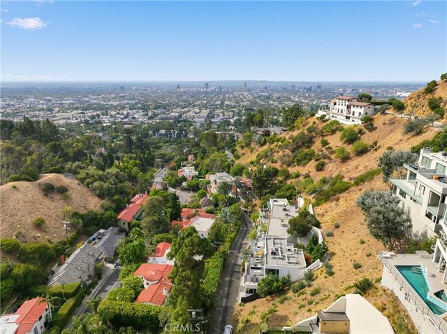 1941 Curson, Los Angeles, CA 90046