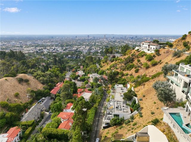 1941 Curson, Los Angeles, CA 90046