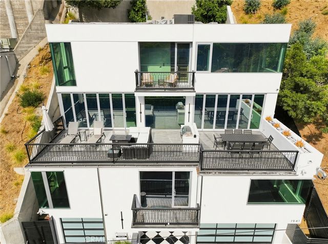 1941 Curson, Los Angeles, CA 90046
