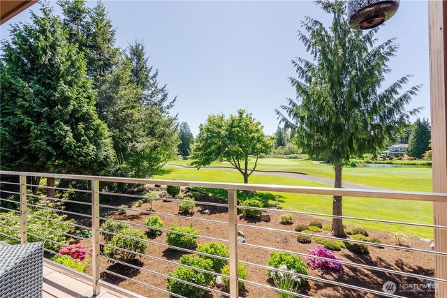8775 Club House Point Drive, Blaine, WA 98230