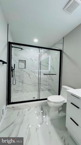 1671 CEDAR HOLLOW WAY, Reston, VA 20194