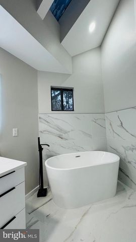 1671 CEDAR HOLLOW WAY, Reston, VA 20194