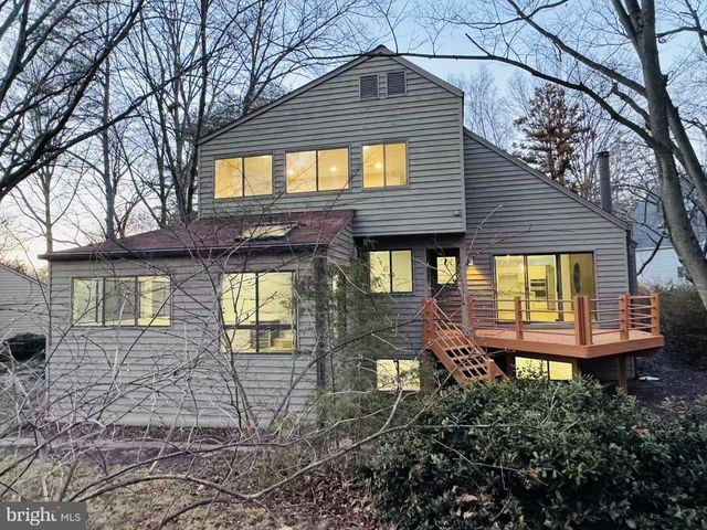 1671 CEDAR HOLLOW WAY, Reston, VA 20194