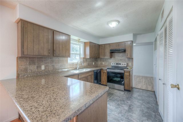 25634 Chestnut Lane, Splendora, TX 77372