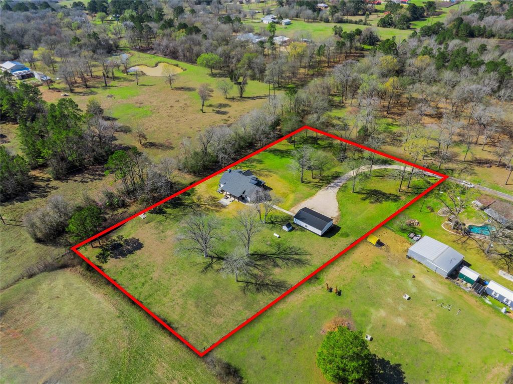 Image 45 of property listing at 12136 Amber Jack, Montgomery, TX 77356