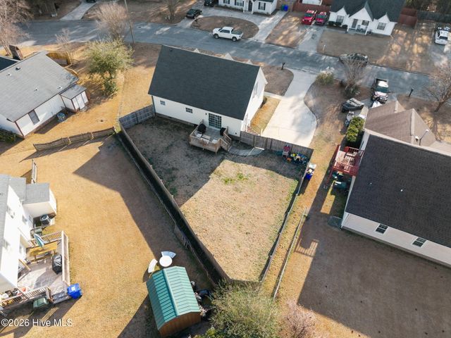 905 Autumn Drive, Greenville, NC 27834