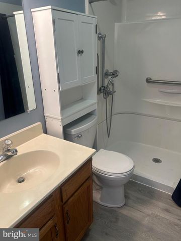 3056 SOLAR DR, Dover, PA 17315