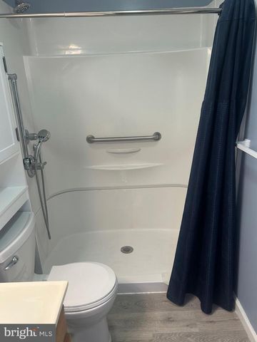 3056 SOLAR DR, Dover, PA 17315