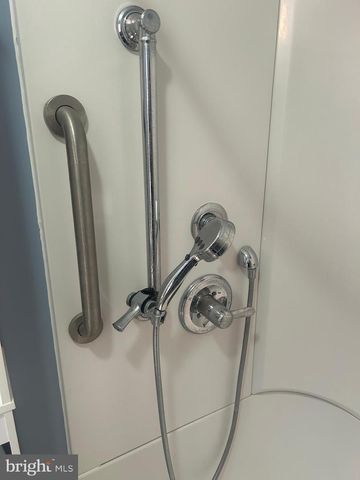 3056 SOLAR DR, Dover, PA 17315