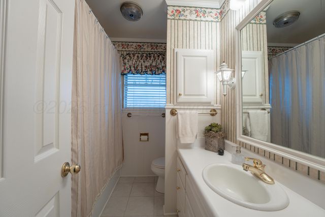 6706 GAINSBOROUGH Road, Amarillo, TX 79106