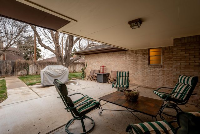 6706 GAINSBOROUGH Road, Amarillo, TX 79106