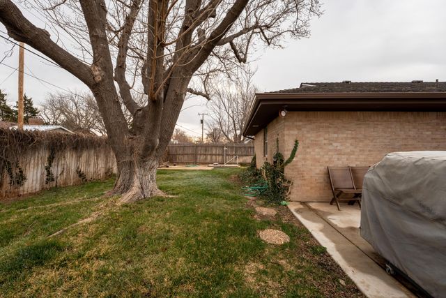 6706 GAINSBOROUGH Road, Amarillo, TX 79106