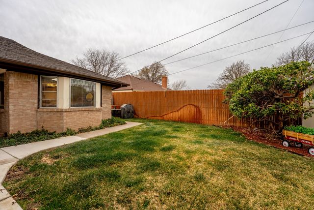 6706 GAINSBOROUGH Road, Amarillo, TX 79106