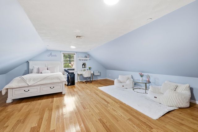 45 Ball Avenue, Salem, NH 03079