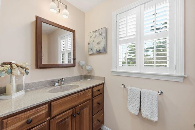 45 Ball Avenue, Salem, NH 03079