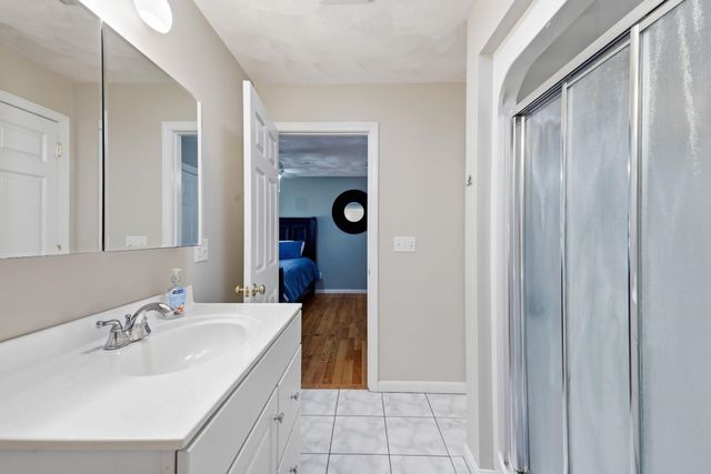 45 Ball Avenue, Salem, NH 03079