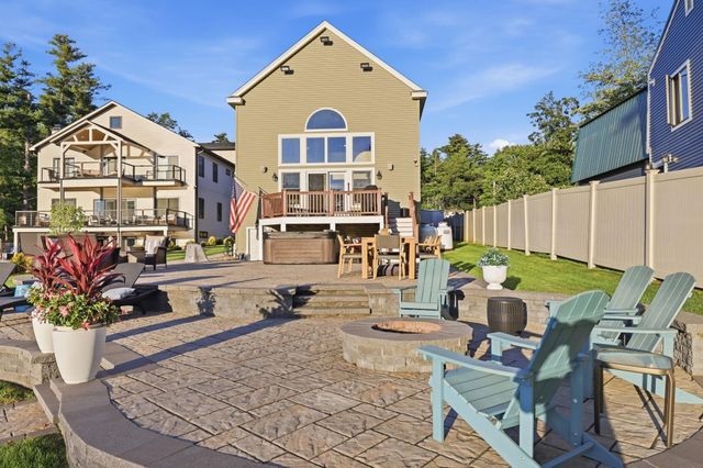 45 Ball Avenue, Salem, NH 03079