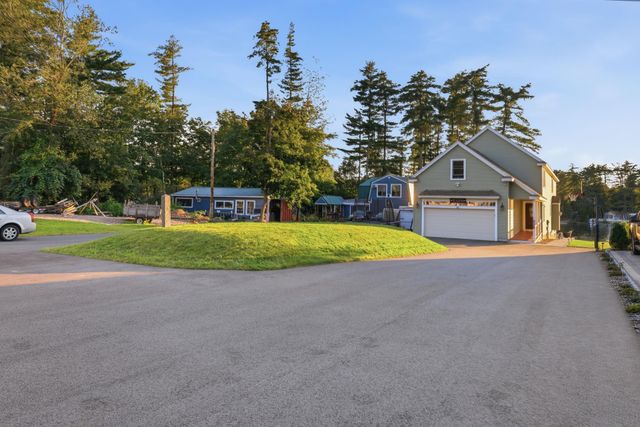 45 Ball Avenue, Salem, NH 03079