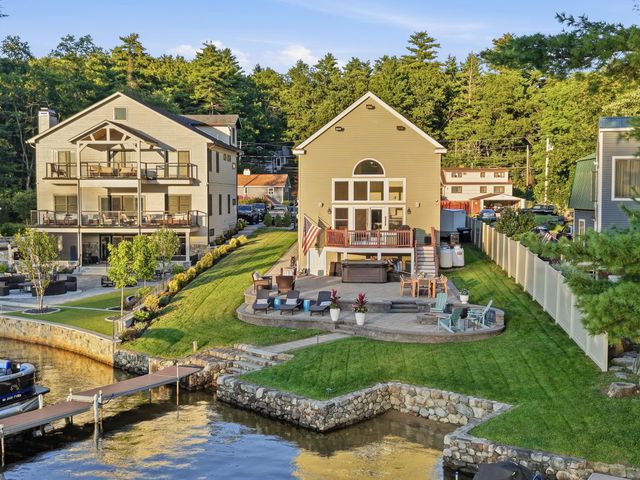45 Ball Avenue, Salem, NH 03079