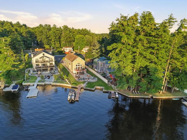 45 Ball Avenue, Salem, NH 03079