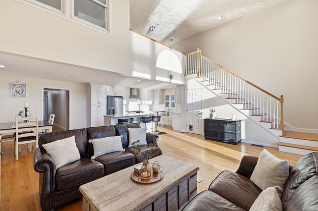 45 Ball Avenue, Salem, NH 03079