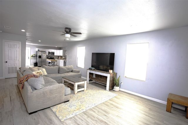 723 Plum Street, Graham, TX 76450