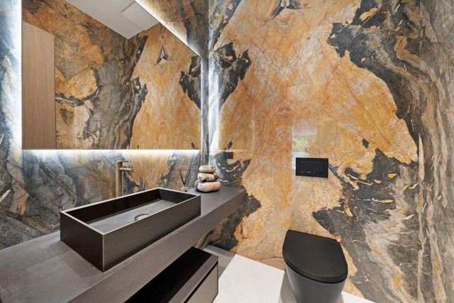 1721 SE 11th Street, Fort Lauderdale, FL 33316