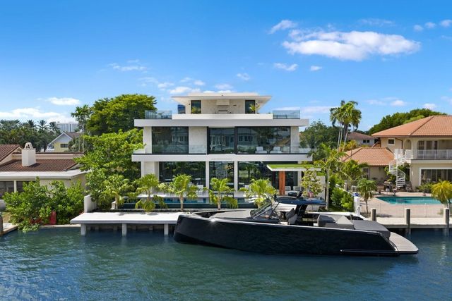 1721 SE 11th Street, Fort Lauderdale, FL 33316