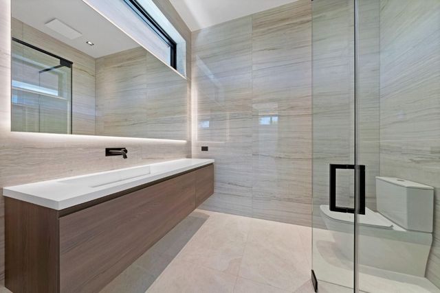 1721 SE 11th Street, Fort Lauderdale, FL 33316