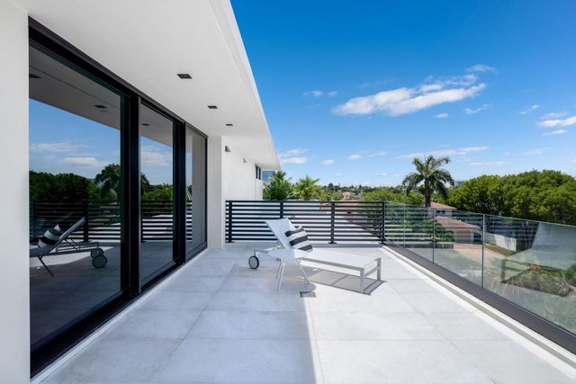 1721 SE 11th Street, Fort Lauderdale, FL 33316